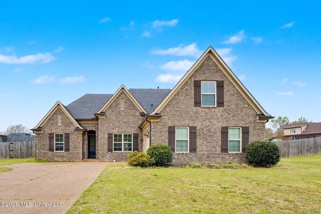 2065 Owl Wing Place, Nesbit, MS 38651