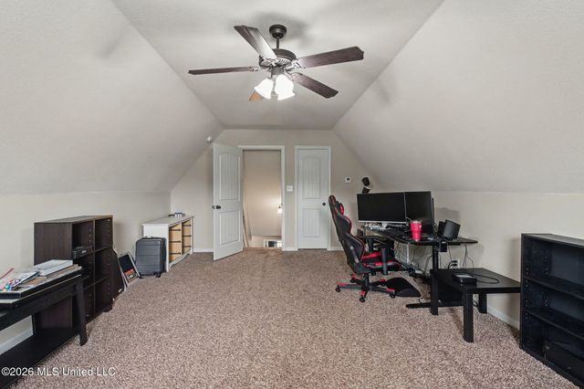 2065 Owl Wing Place, Nesbit, MS 38651