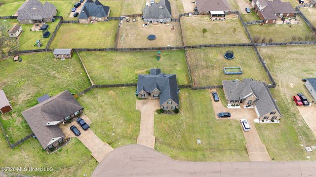 2065 Owl Wing Place, Nesbit, MS 38651