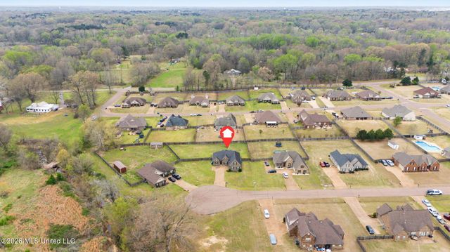 2065 Owl Wing Place, Nesbit, MS 38651