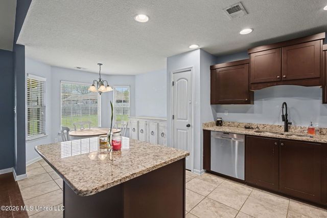 2065 Owl Wing Place, Nesbit, MS 38651