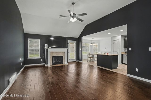 2065 Owl Wing Place, Nesbit, MS 38651