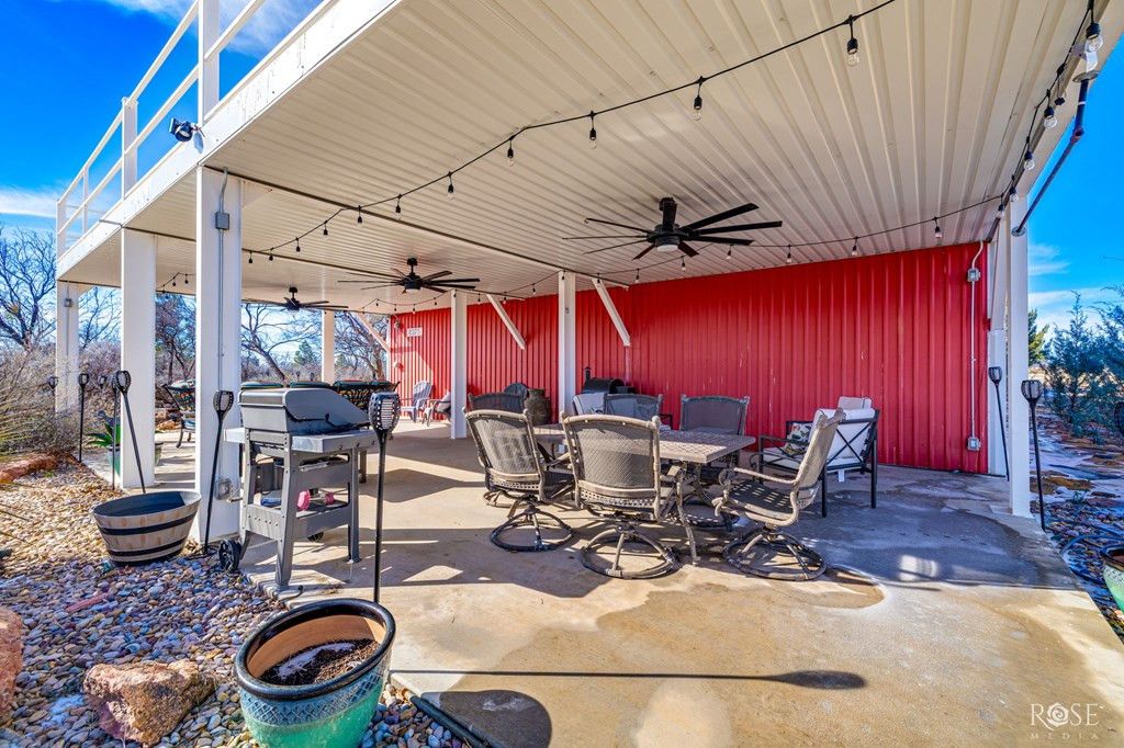 Image 4 of property listing at 8375 Ducote Air Park Road, San Angelo, TX 76904