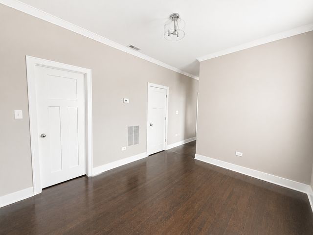 5409 S Winchester Avenue 3R, Chicago, IL 60609