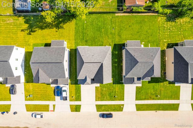 36293 Monroe, Westland, MI 48186