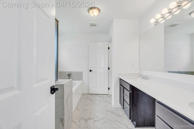 36293 Monroe, Westland, MI 48186