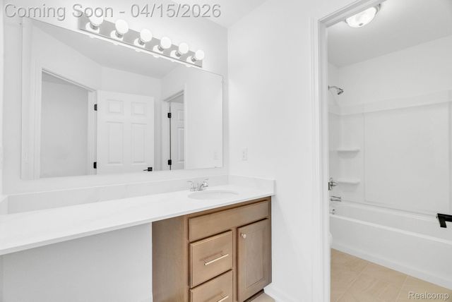 36293 Monroe, Westland, MI 48186