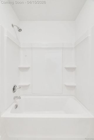 36293 Monroe, Westland, MI 48186