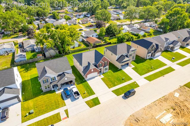 36293 Monroe, Westland, MI 48186