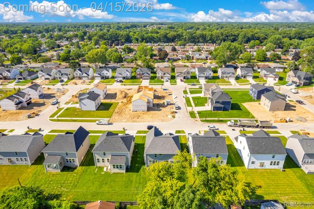 36293 Monroe, Westland, MI 48186