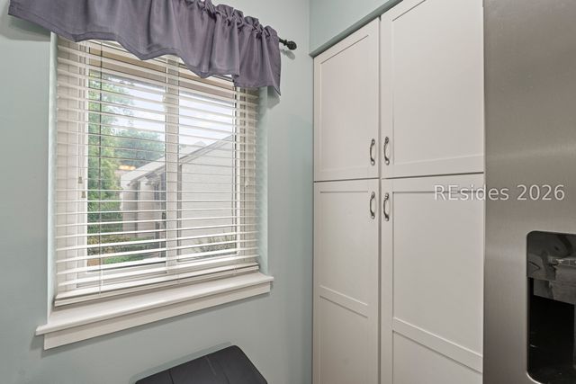 25 Deallyon Ave Apt 132, Hilton Head Island, SC 29928