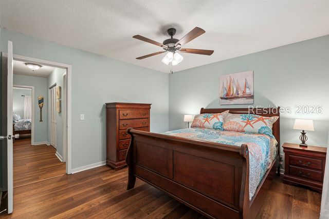 25 Deallyon Ave Apt 132, Hilton Head Island, SC 29928