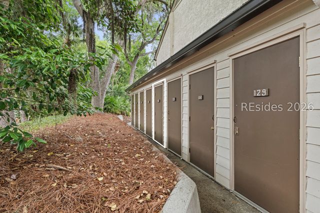 25 Deallyon Ave Apt 132, Hilton Head Island, SC 29928