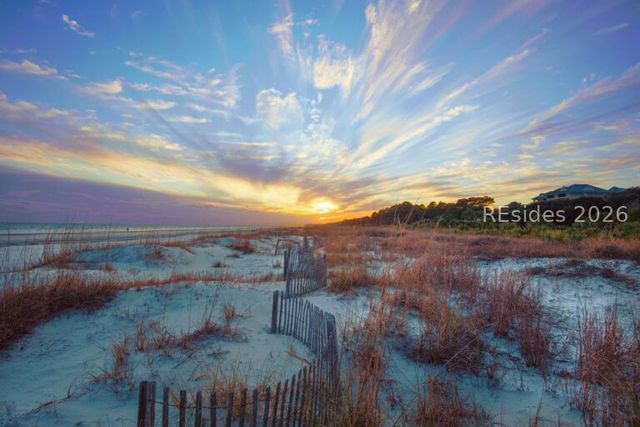 25 Deallyon Ave Apt 132, Hilton Head Island, SC 29928