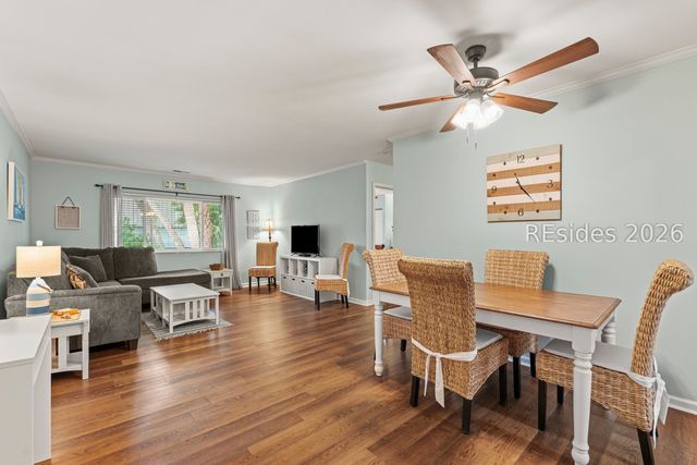 25 Deallyon Ave Apt 132, Hilton Head Island, SC 29928