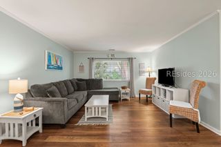 25 Deallyon Ave Apt 132, Hilton Head Island, SC 29928