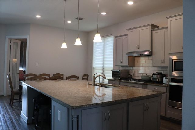 21422 Rose Loch Lane, Tomball, TX 77377