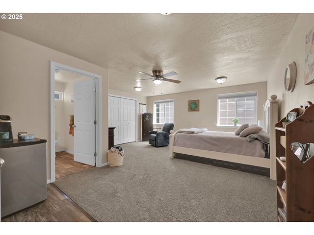 87973 SHERWOOD St, Veneta, OR 97487
