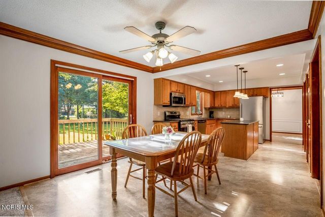 27262 Fort Meigs Road, Perrysburg, OH 43551