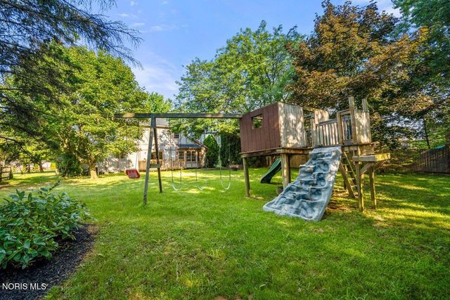 27262 Fort Meigs Road, Perrysburg, OH 43551