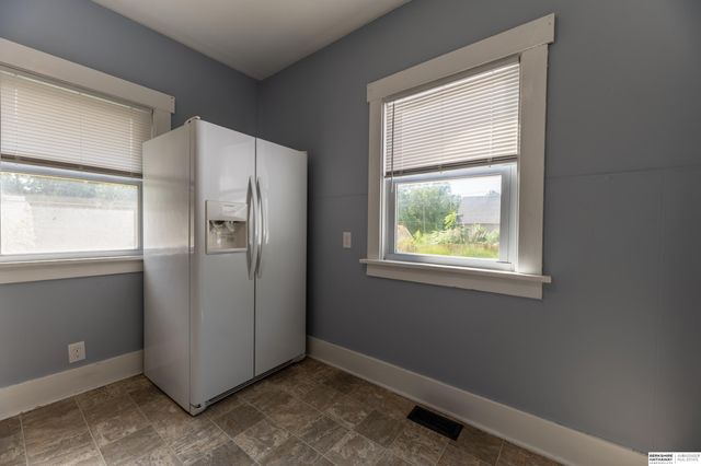 2302 N 64th Street, Omaha, NE 68104