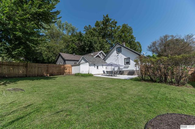 2302 N 64th Street, Omaha, NE 68104