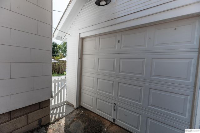 2302 N 64th Street, Omaha, NE 68104