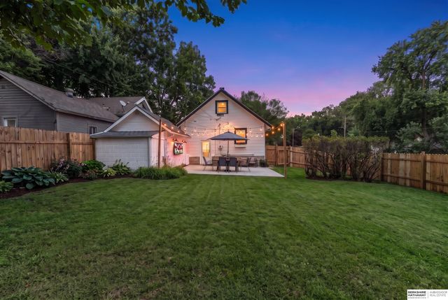 2302 N 64th Street, Omaha, NE 68104