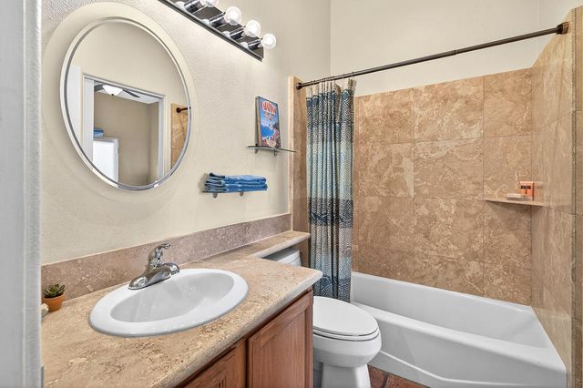 77500 Calle Chillon, La Quinta, CA 92253