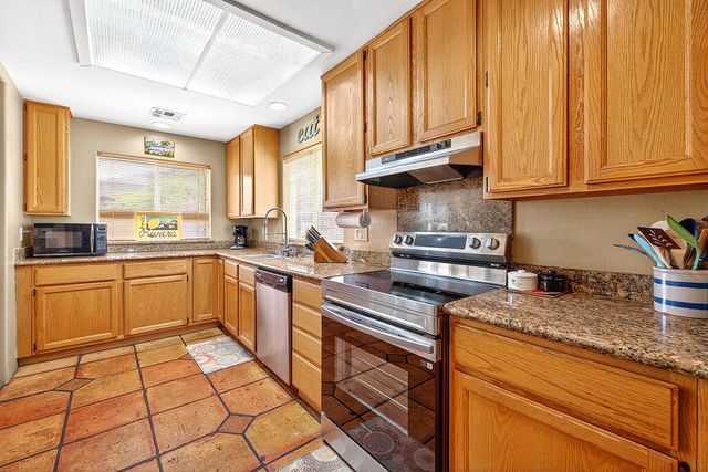 77500 Calle Chillon, La Quinta, CA 92253