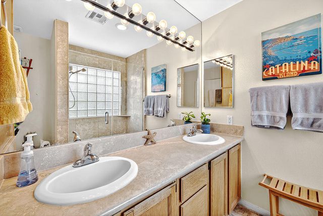 77500 Calle Chillon, La Quinta, CA 92253