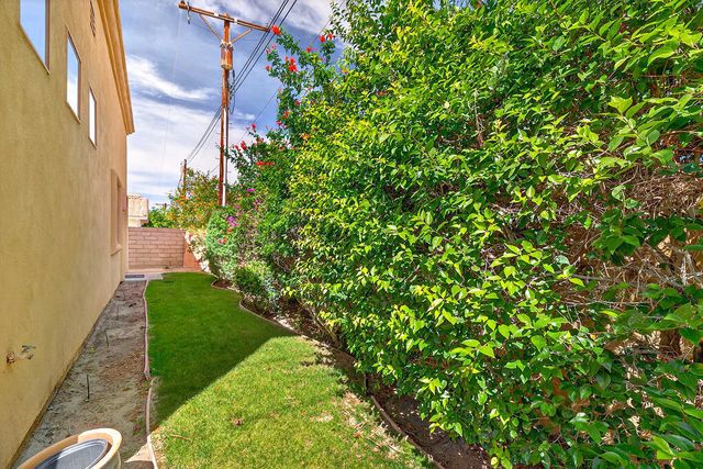 77500 Calle Chillon, La Quinta, CA 92253