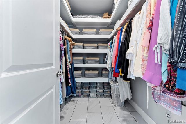 13498 Exeter Road, Carleton, MI 48117