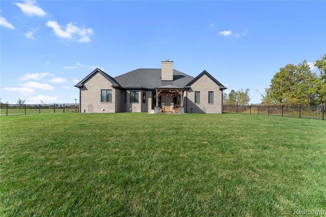 13498 Exeter Road, Carleton, MI 48117