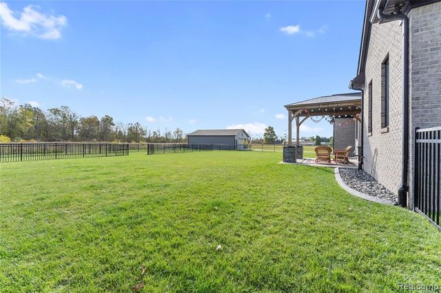 13498 Exeter Road, Carleton, MI 48117