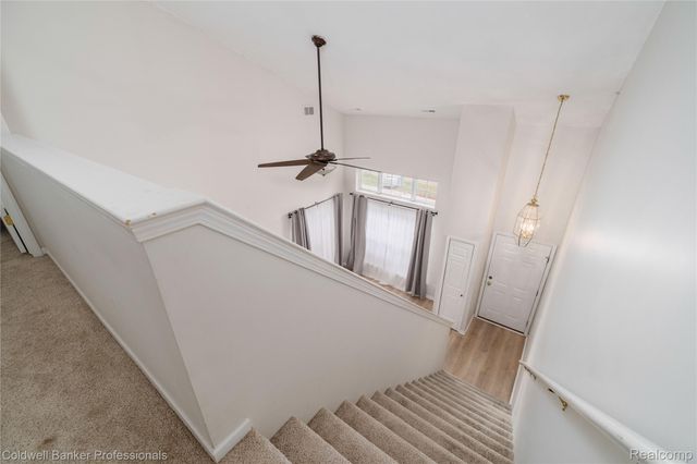2104 Trailway Court, Commerce Charter Township, MI 48390