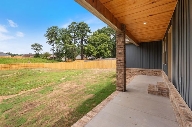 1001 N Red, Sheridan, AR 72150