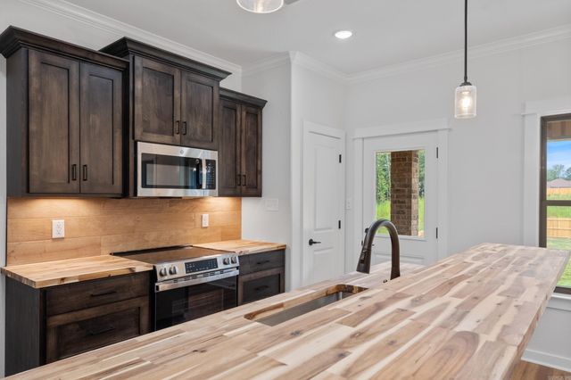 1001 N Red, Sheridan, AR 72150