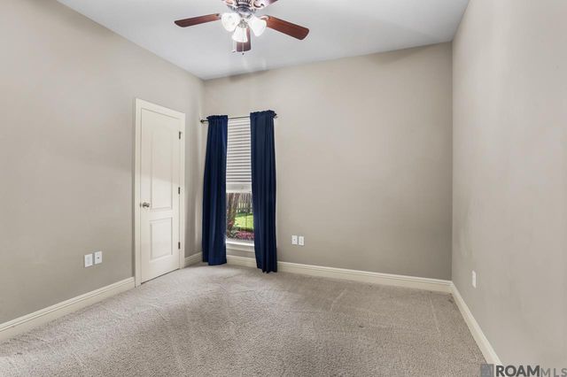 37472 Dutchtown Crossing Av, Gonzales, LA 70737