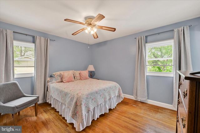 1202 HILLCREEK RD, Pasadena, MD 21122
