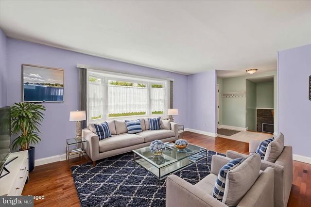 1202 HILLCREEK RD, Pasadena, MD 21122
