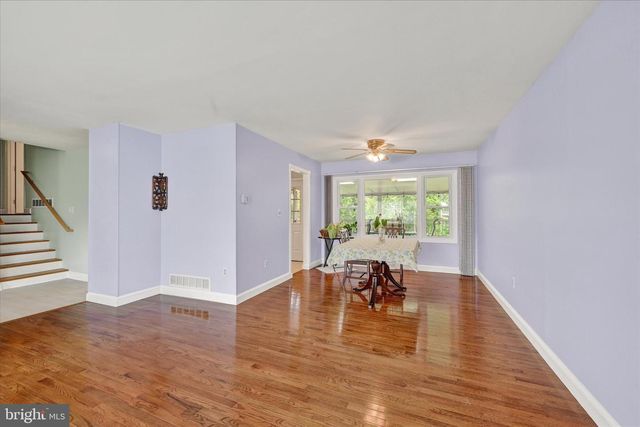 1202 HILLCREEK RD, Pasadena, MD 21122
