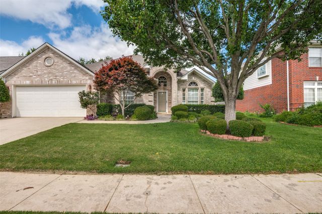 6506 Parkside Drive, Arlington, TX 76001