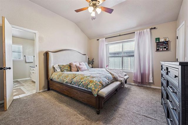 1415 Cherokee Lane, Blanchard, OK 73010