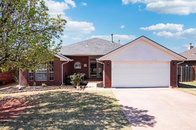 1415 Cherokee Lane, Blanchard, OK 73010