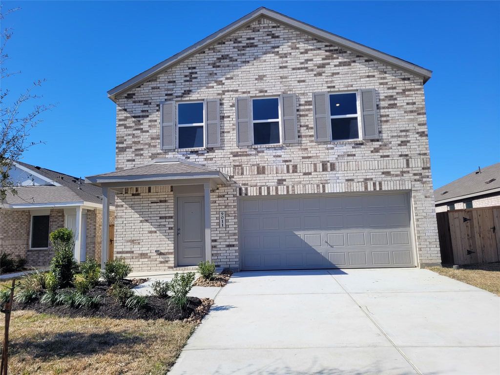 9022 Arctic Rockfish Dr, Baytown, TX 77521