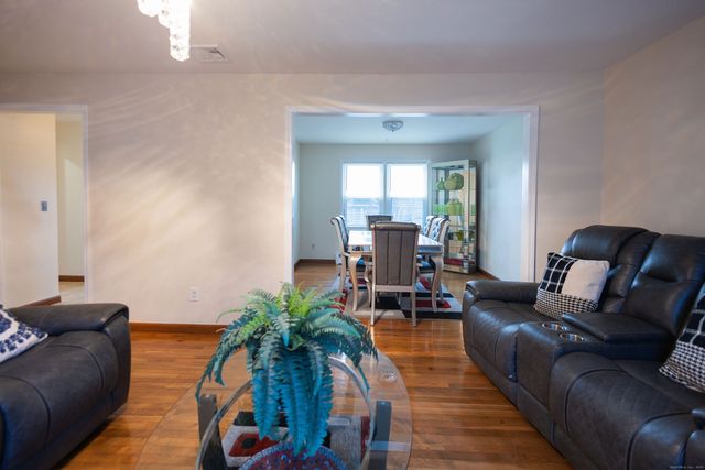 138 Infield Street, Bridgeport, CT 06606