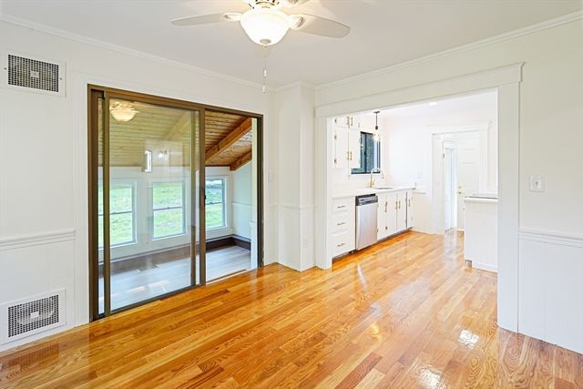 84 E Main Street, Hopkinton, MA 01748