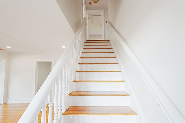 84 E Main Street, Hopkinton, MA 01748