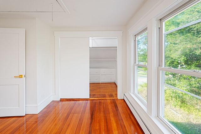 84 E Main Street, Hopkinton, MA 01748